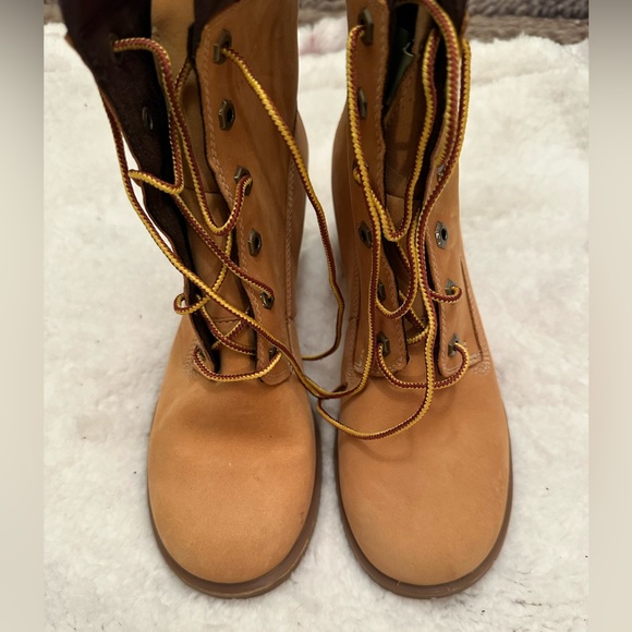 Women’s Heeled Timberland Boots. Great condition size 71/2 - Picture 6 of 7